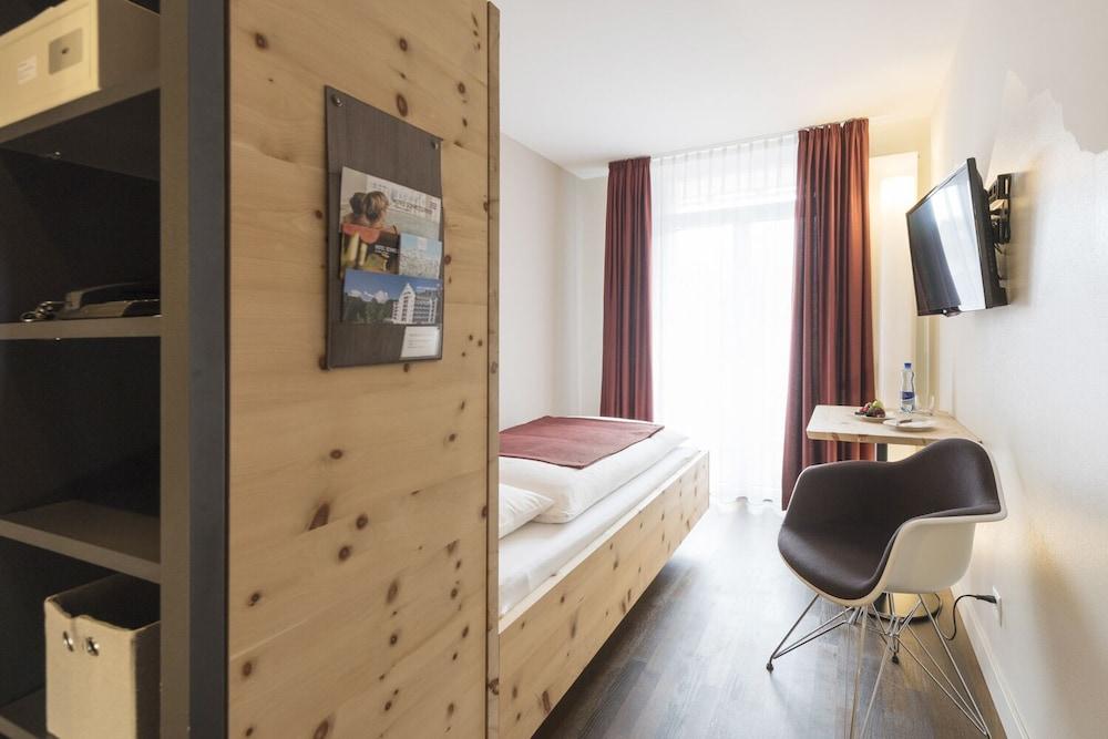 Hotel Schweizerhof Sils Maria, A Faern Collection Hotel Buitenkant foto
